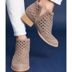 Jeffrey Campbell Taggart Ankle Booties